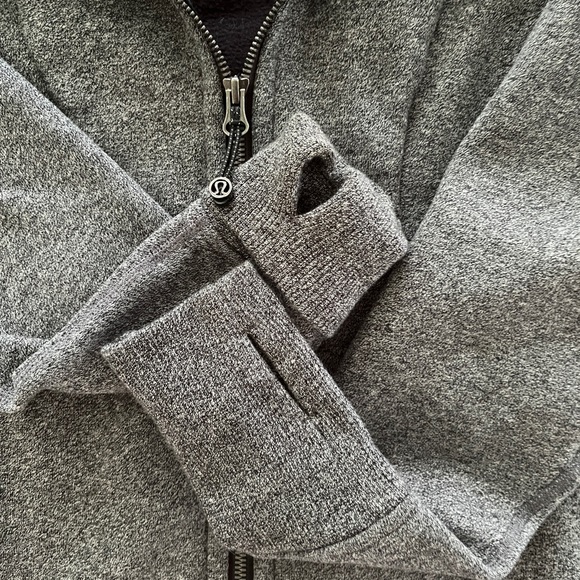 Lululemon Heathered Grey Full Zip Scuba Hoodie Size 6 - Picture 4 of 11